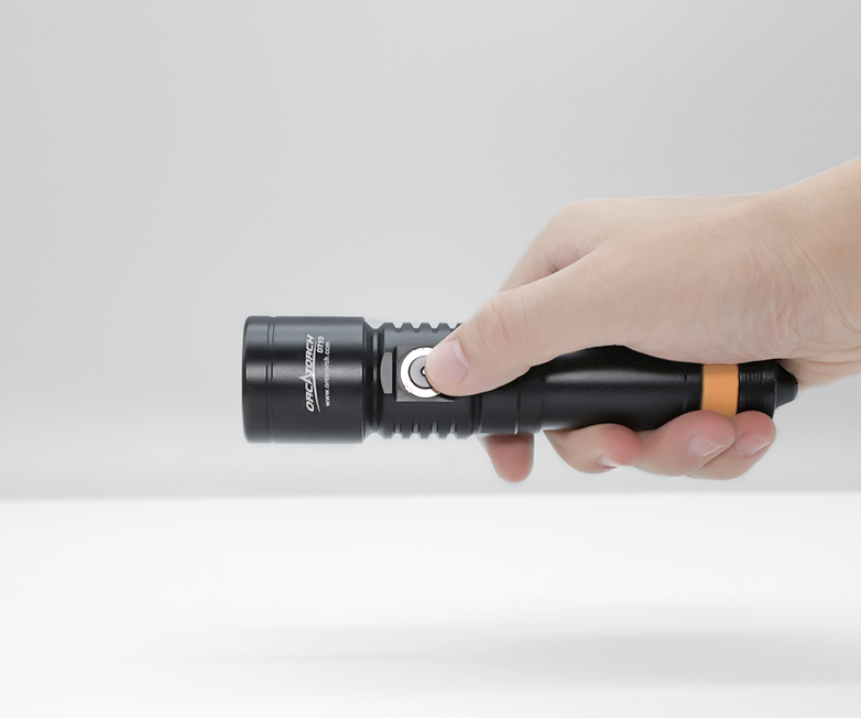Orcatorch D710 Dive Light